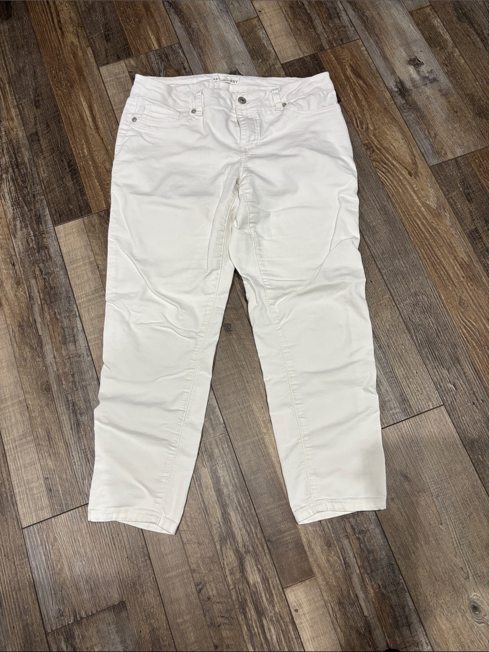 Artisan Ny White Cropped Jeans